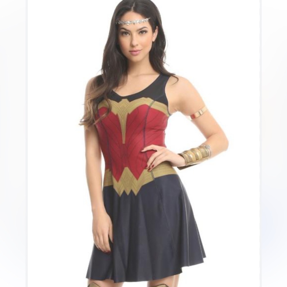 Her universe cosplay/casual Red and Gold Dress M